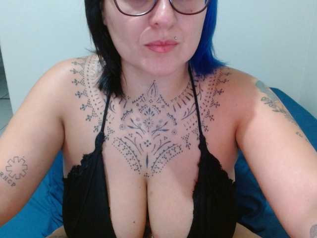 Lilithfire's BongaCams show and profile