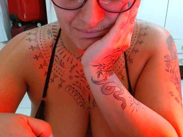 Lilithfire Live Webcam on BongaCams
