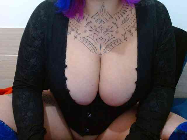 Lilithfire webcam