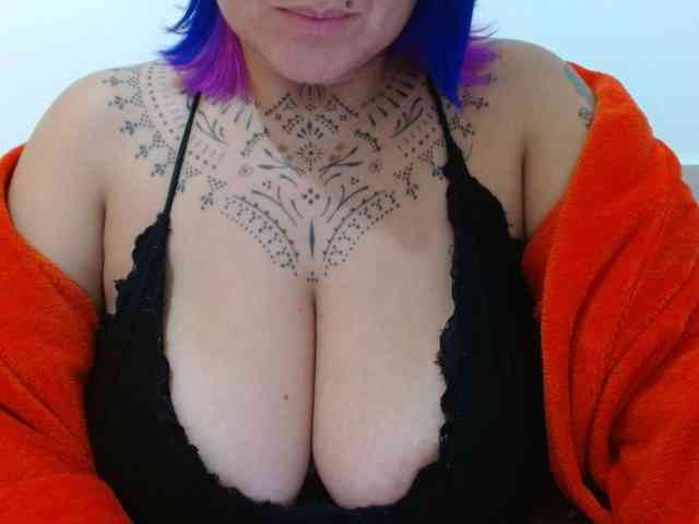 Lilithfire webcam
