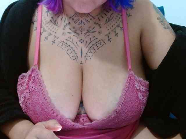 Lilithfire webcam