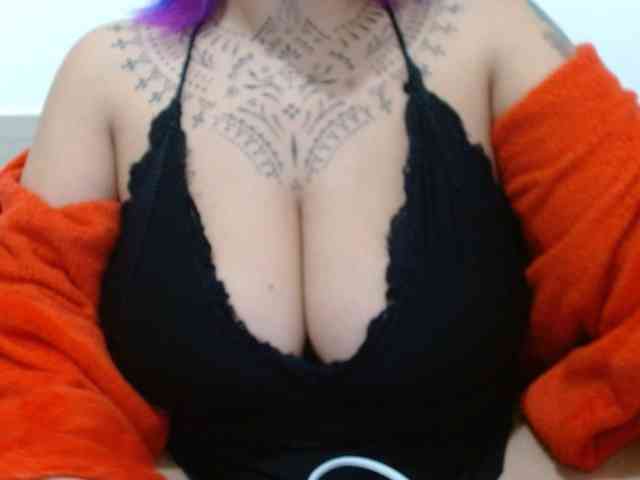 Lilithfire webcam