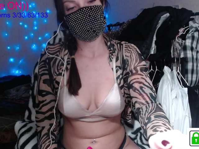 avrora-cake's BongaCams show and profile