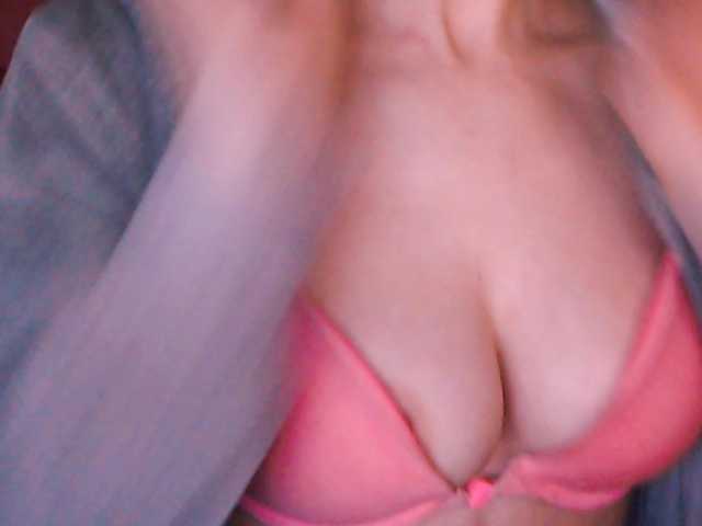 Simyhvn's BongaCams show and profile