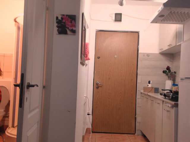 Simyhvn's BongaCams show and profile