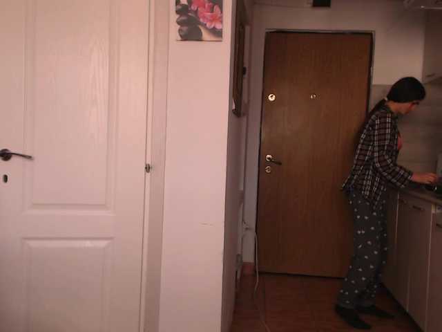 Simyhvn's BongaCams show and profile