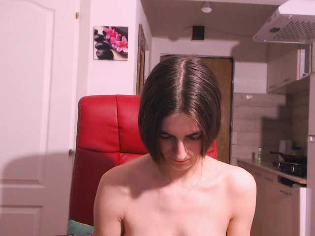 Simyhvn's BongaCams show and profile