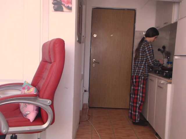 Simyhvn's BongaCams show and profile