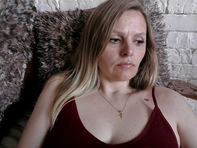 AngelAlone's BongaCams show and profile