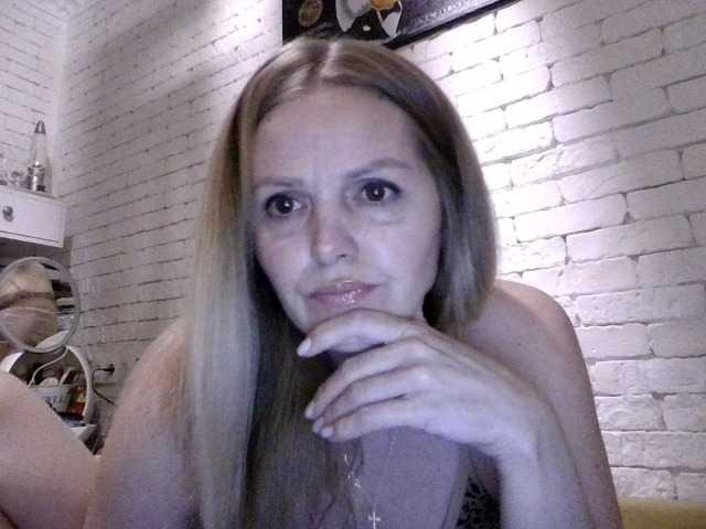 AngelAlone's BongaCams show and profile