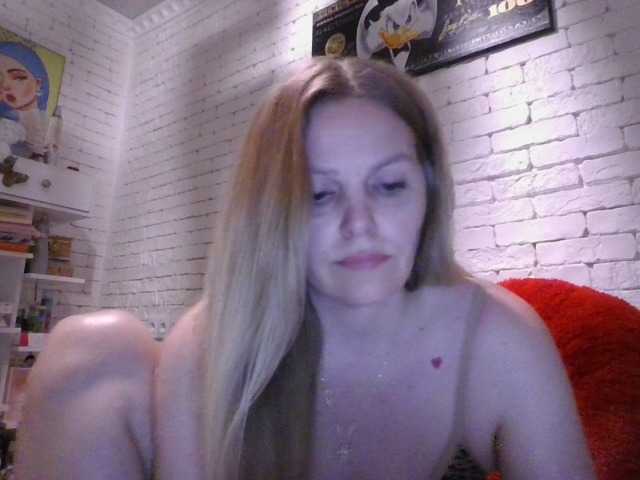 AngelAlone's BongaCams show and profile