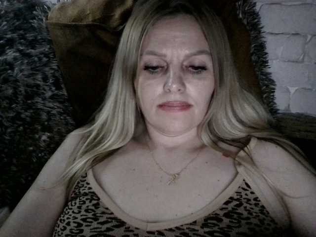 AngelAlone's BongaCams show and profile