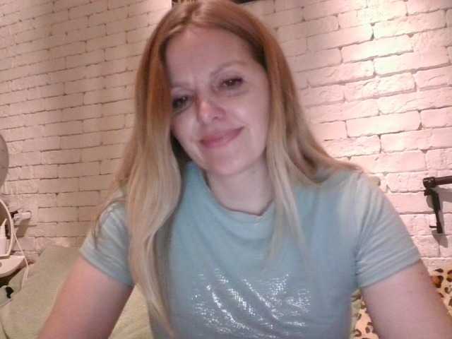 AngelAlone webcam
