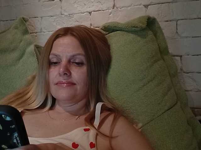 AngelAlone's BongaCams show and profile