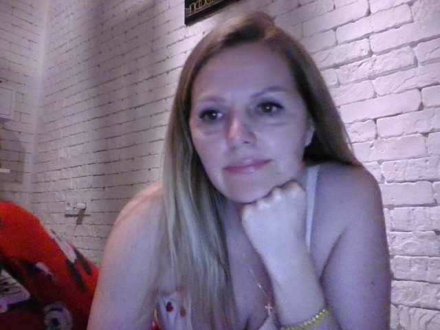 AngelAlone's BongaCams show and profile