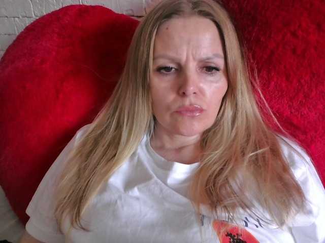 AngelAlone's BongaCams show and profile