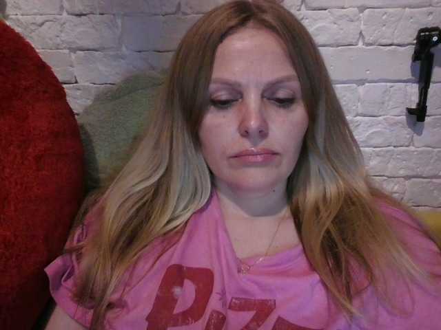 AngelAlone's BongaCams show and profile