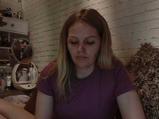 AngelAlone's BongaCams show and profile