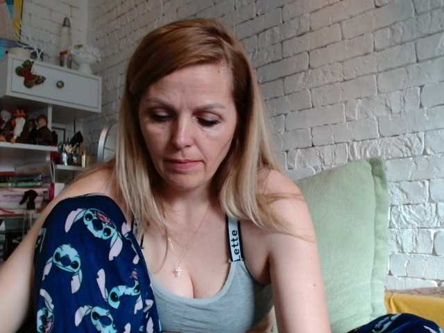 Preview of angelalone