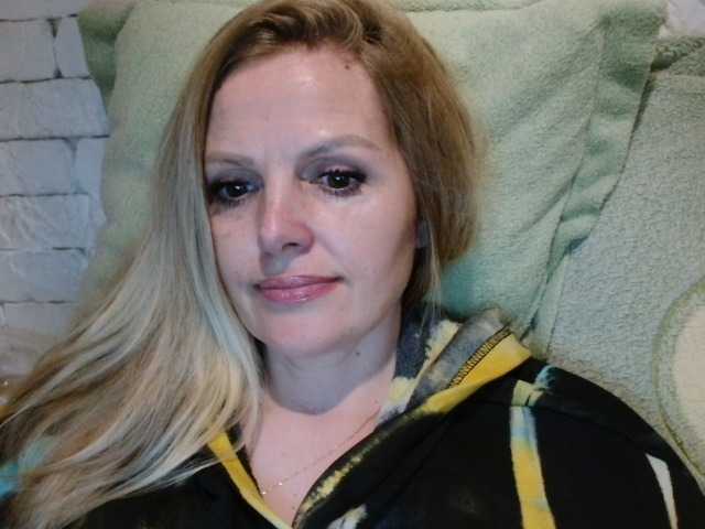  AngelAlone chat room