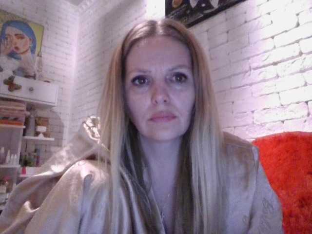 AngelAlone's BongaCams show and profile