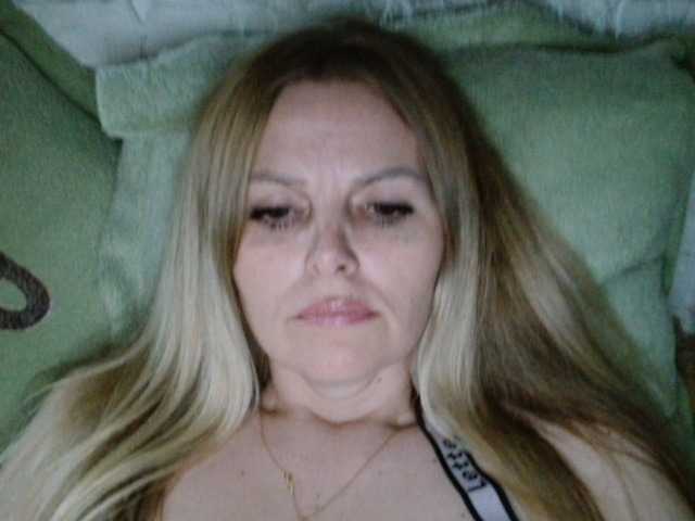 AngelAlone's BongaCams show and profile