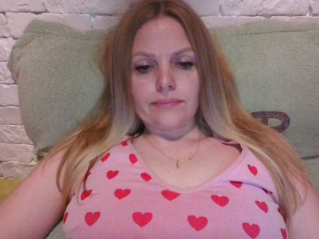 AngelAlone's BongaCams show and profile