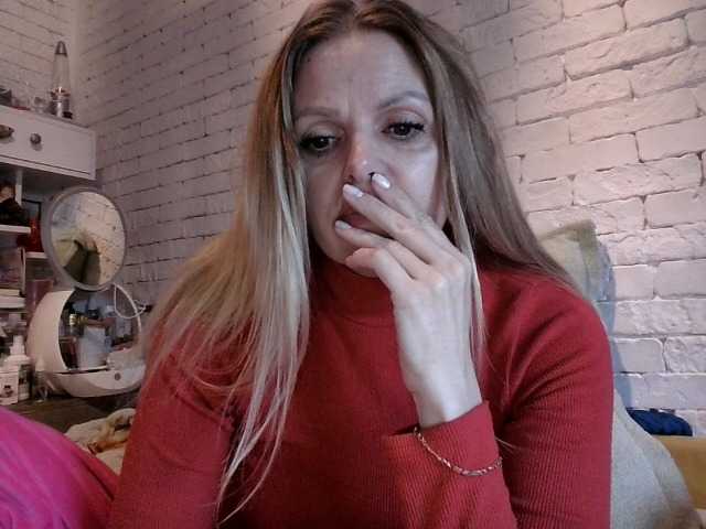 AngelAlone's BongaCams show and profile