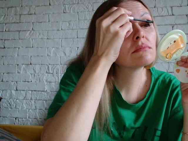 AngelAlone AngelAlone