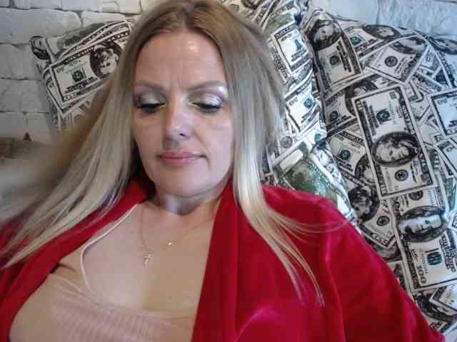 AngelAlone webcam