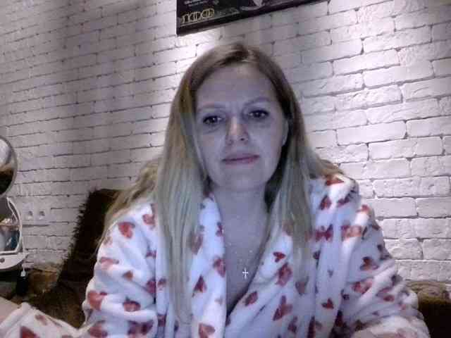 AngelAlone webcam