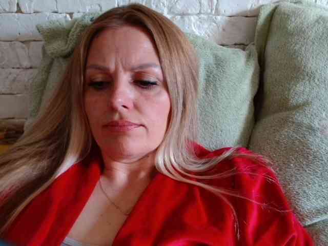 AngelAlone webcam