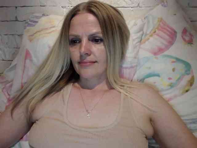 AngelAlone webcam