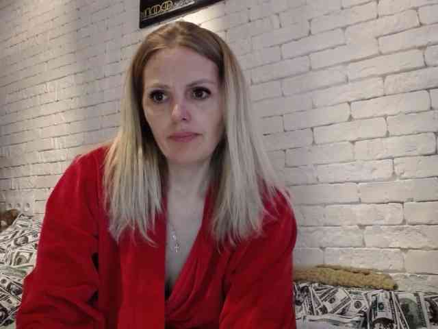 AngelAlone webcam