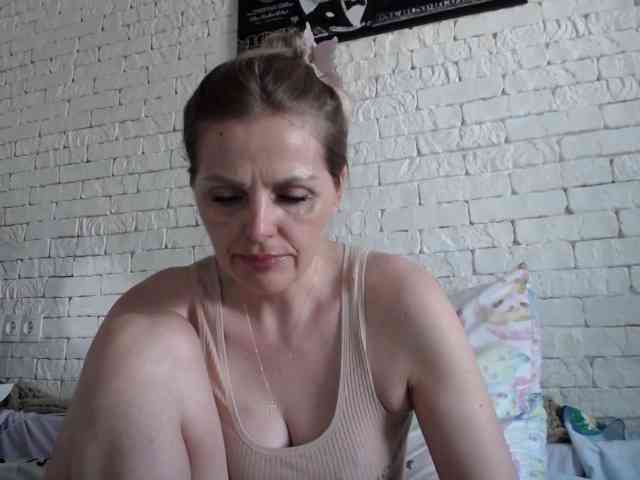 AngelAlone webcam