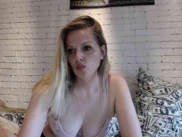 free online chatroom AngelAlone