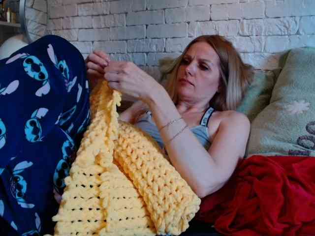 AngelAlone webcam