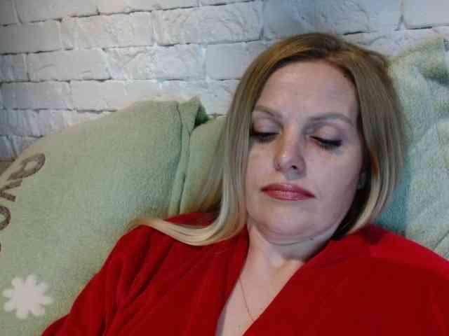 AngelAlone webcam