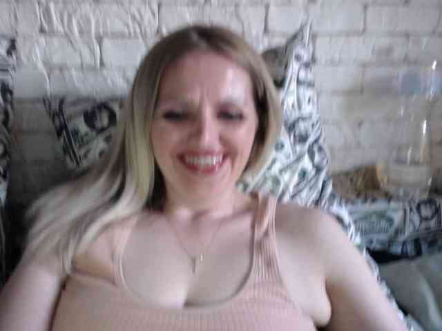 AngelAlone webcam