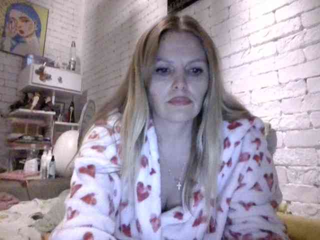AngelAlone webcam