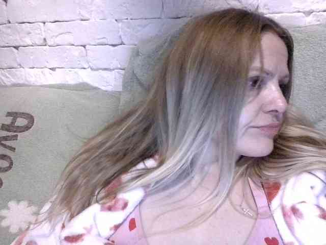 AngelAlone AngelAlone