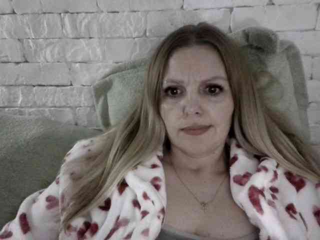 AngelAlone webcam