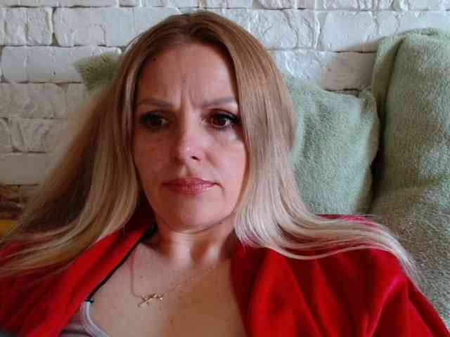 AngelAlone webcam