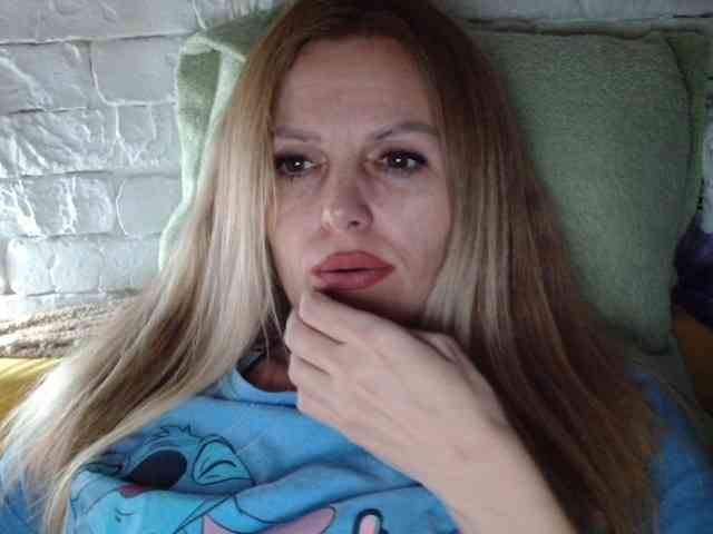 AngelAlone AngelAlone