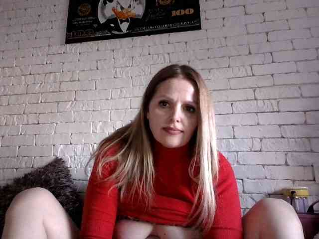 AngelAlone webcam