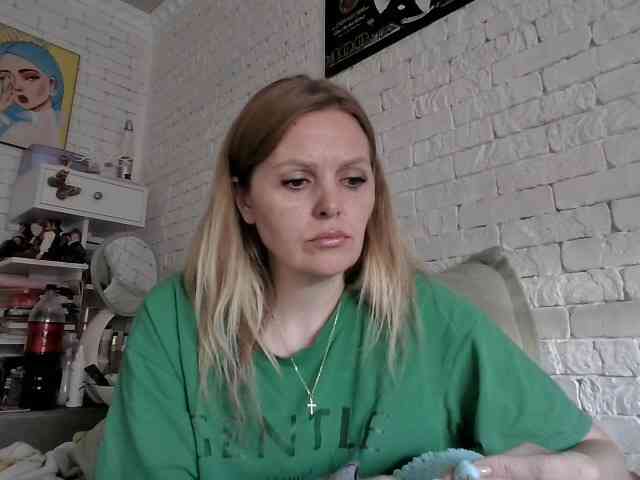 AngelAlone AngelAlone