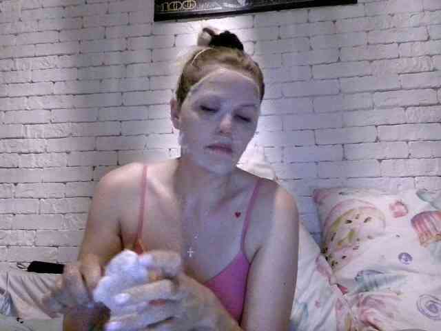 AngelAlone webcam