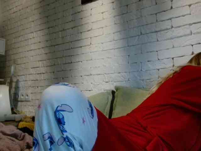 AngelAlone webcam
