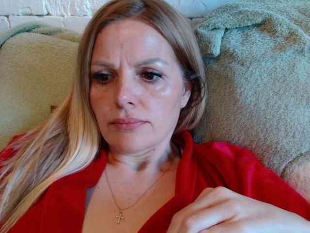 AngelAlone webcam