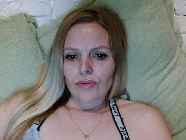 AngelAlone AngelAlone